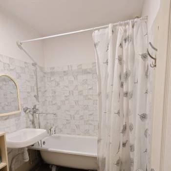 Сдается 2-х комнатная квартира, 65 м²