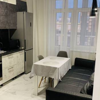Сдается 1-комнатная квартира, 45 м²