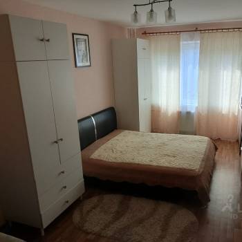 Сдается 1-комнатная квартира, 38 м²