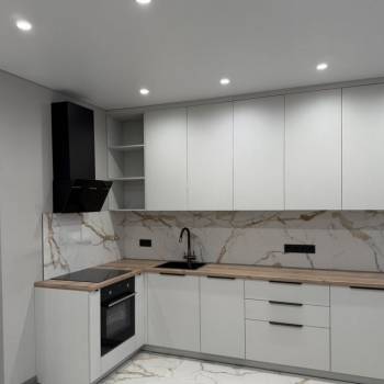 Продается 1-комнатная квартира, 48 м²