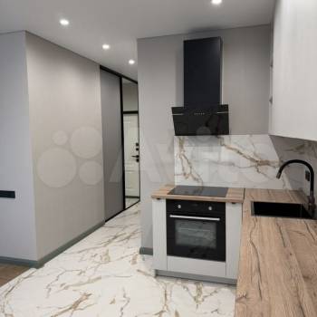 Продается 1-комнатная квартира, 48 м²