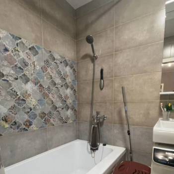 Продается 2-х комнатная квартира, 127,8 м²
