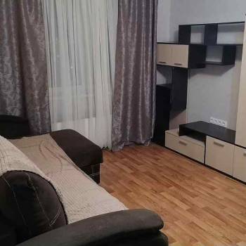 Сдается 1-комнатная квартира, 38 м²