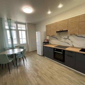 Сдается 1-комнатная квартира, 41 м²
