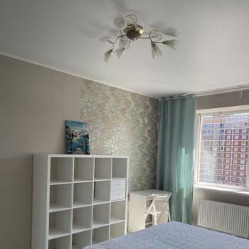 Сдается 1-комнатная квартира, 41 м²