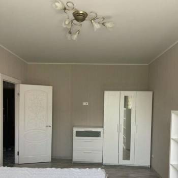 Сдается 1-комнатная квартира, 41 м²