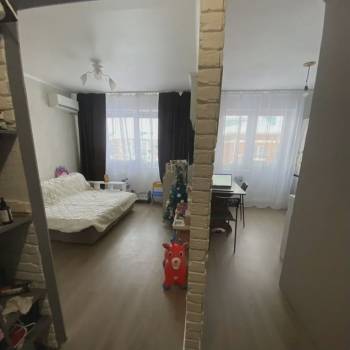 Продается 1-комнатная квартира, 30 м²