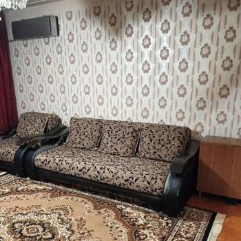 Сдается Многокомнатная квартира, 80 м²