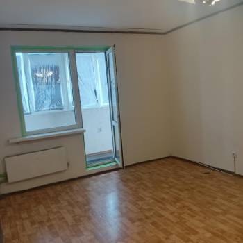 Продается 1-комнатная квартира, 40 м²