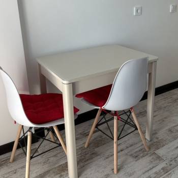 Продается 1-комнатная квартира, 42 м²