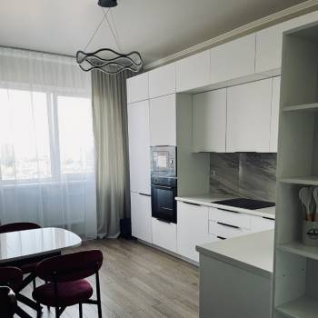 Продается 2-х комнатная квартира, 75 м²