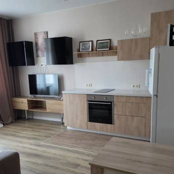 Сдается 1-комнатная квартира, 40 м²
