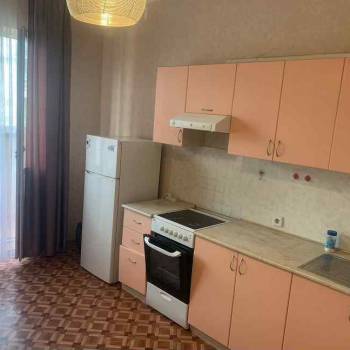 Сдается 1-комнатная квартира, 50 м²
