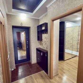 Сдается 1-комнатная квартира, 39 м²