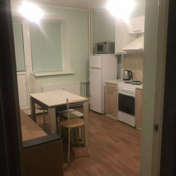Сдается 1-комнатная квартира, 40 м²