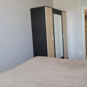 Сдается 1-комнатная квартира, 43 м²