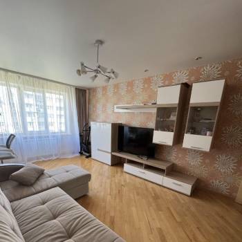 Сдается Многокомнатная квартира, 67 м²