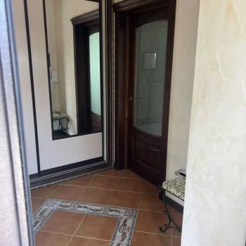 Продается Дом, 200 м²