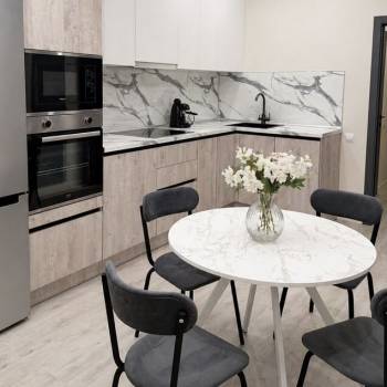 Сдается 1-комнатная квартира, 51 м²