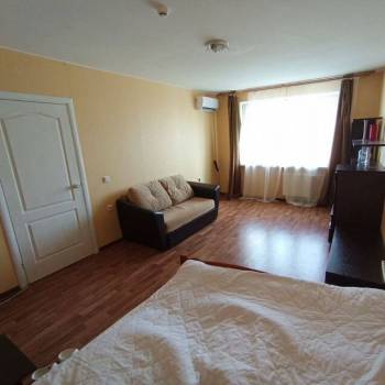 Сдается 1-комнатная квартира, 37,5 м²