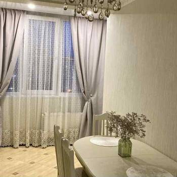 Сдается 1-комнатная квартира, 43 м²