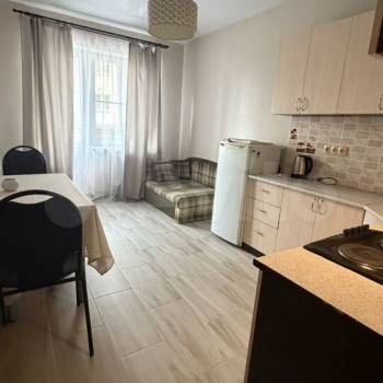 Сдается 1-комнатная квартира, 44 м²