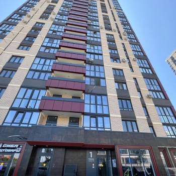 Продается 1-комнатная квартира, 56 м²
