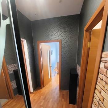 Сдается 1-комнатная квартира, 50 м²