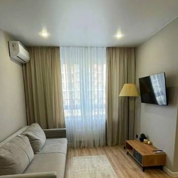 Сдается 1-комнатная квартира, 47 м²