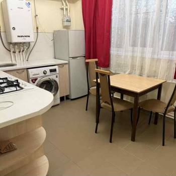 Сдается 2-х комнатная квартира, 60 м²