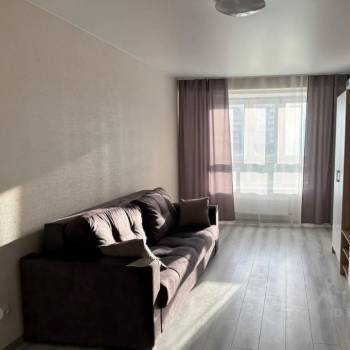 Сдается 2-х комнатная квартира, 67 м²
