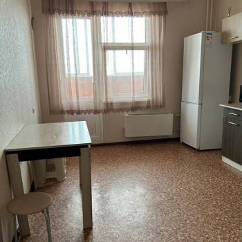 Сдается 1-комнатная квартира, 44 м²