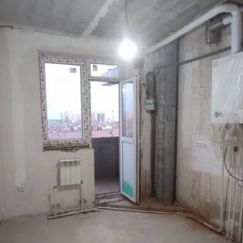 Продается 1-комнатная квартира, 37 м²