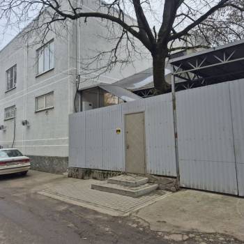 Сдается Торговое помещение, 100 м²