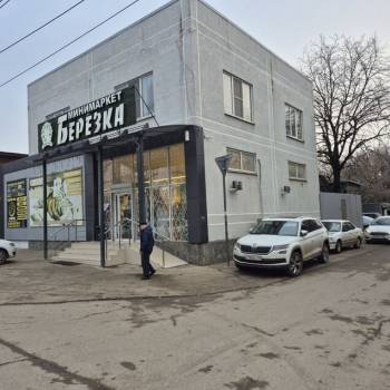 Сдается Торговое помещение, 100 м²