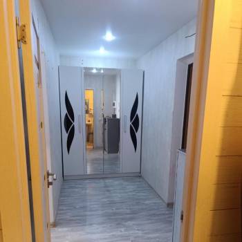 Сдается 1-комнатная квартира, 42 м²