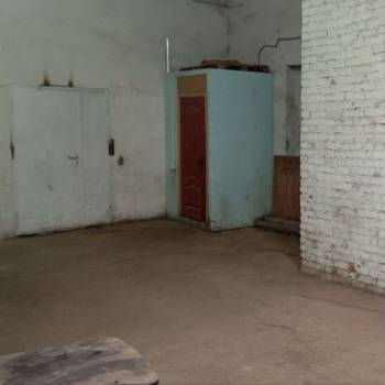 Сдается Нежилое помещение, 400 м²