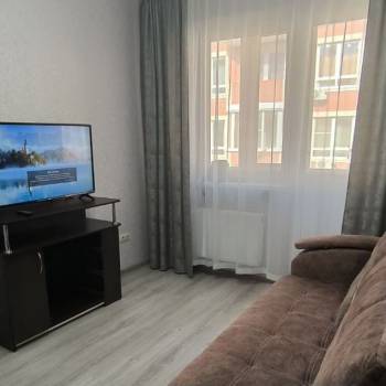 Сдается 2-х комнатная квартира, 60 м²