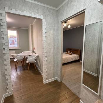 Сдается 1-комнатная квартира, 37 м²