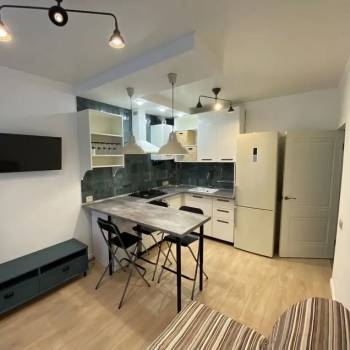 Продается 1-комнатная квартира, 42,9 м²