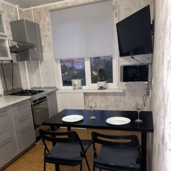 Продается Многокомнатная квартира, 74 м²