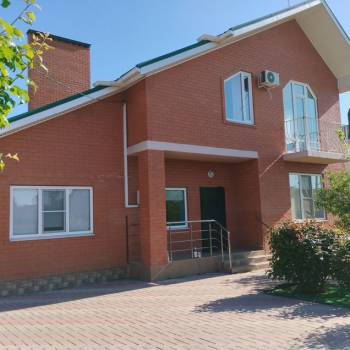 Сдается Дом, 180 м²