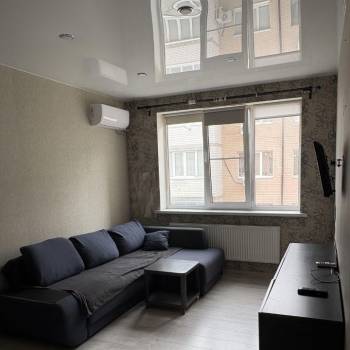 Сдается 1-комнатная квартира, 40 м²