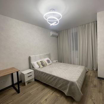 Сдается Многокомнатная квартира, 70 м²