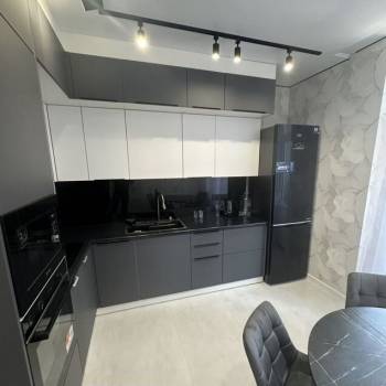 Сдается 1-комнатная квартира, 40,7 м²