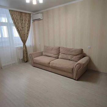 Сдается 2-х комнатная квартира, 60 м²
