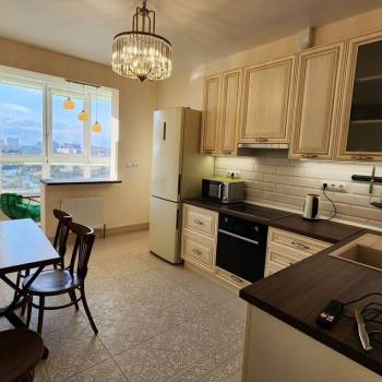 Сдается 1-комнатная квартира, 42 м²