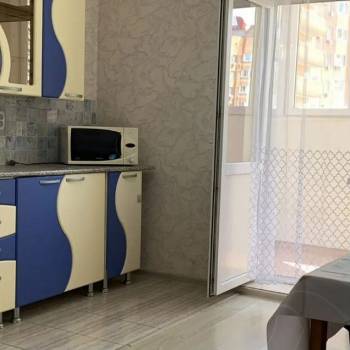 Сдается 1-комнатная квартира, 40 м²