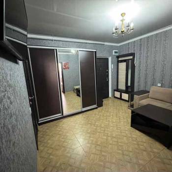 Сдается 2-х комнатная квартира, 42 м²