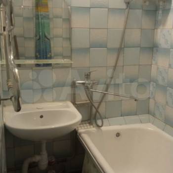 Продается Многокомнатная квартира, 74 м²